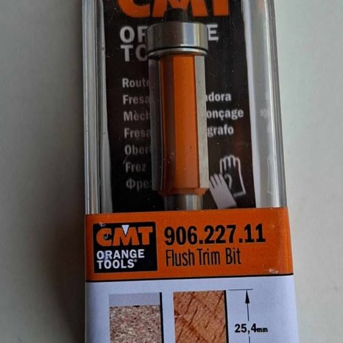 Freza CMTpentru conturat,coada de 8mm.cod.906.227.11